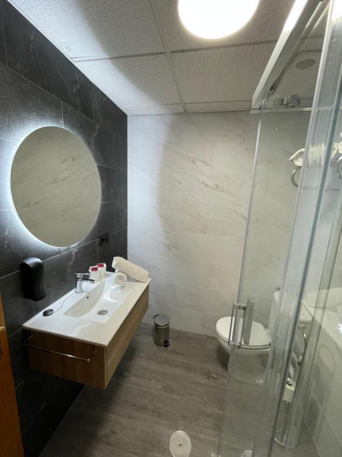 Hostal Calderon De La Barca Zalamea de la Serena Eksteriør billede